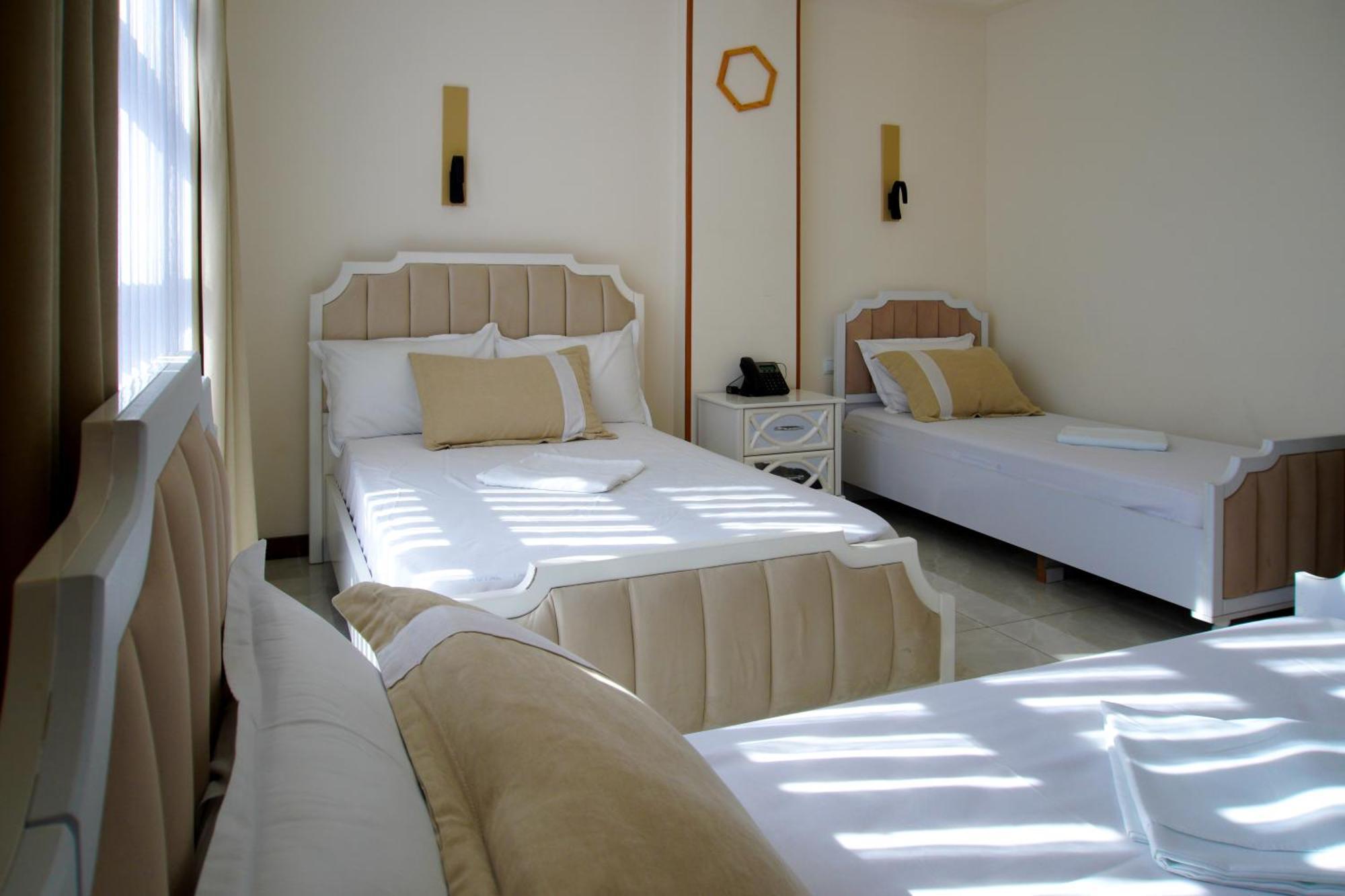 Luxin Hotel Tbilisi ภายนอก รูปภาพ