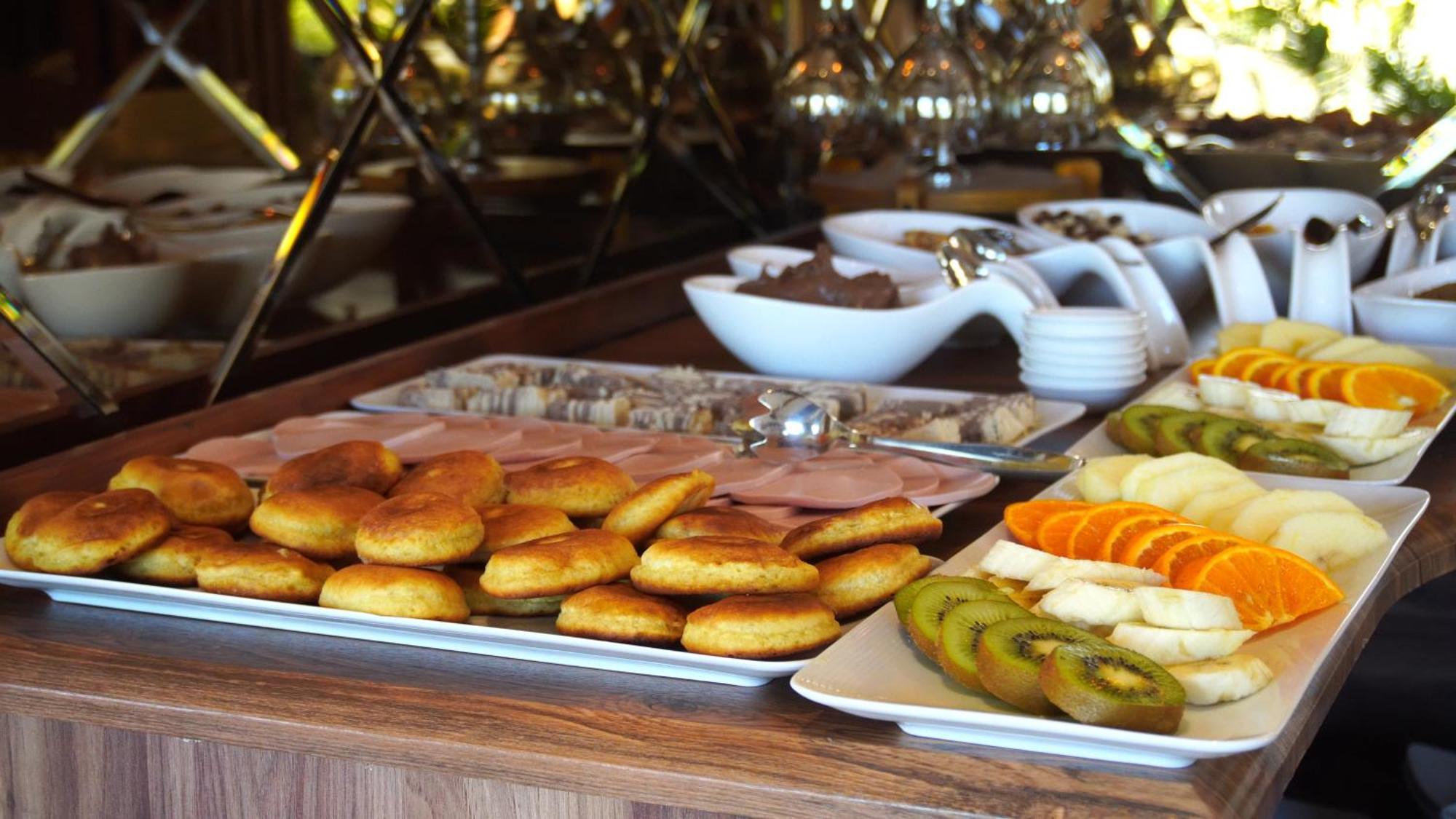Luxin Hotel Tbilisi ภายนอก รูปภาพ